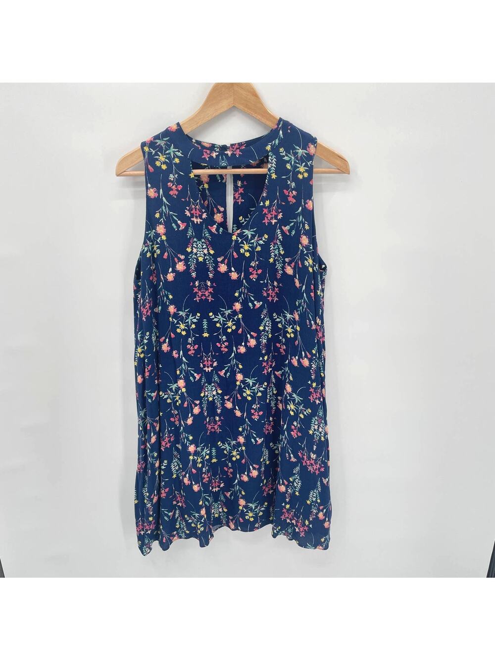Stitch Fix Q&A Blue Floral Swing Dress // M